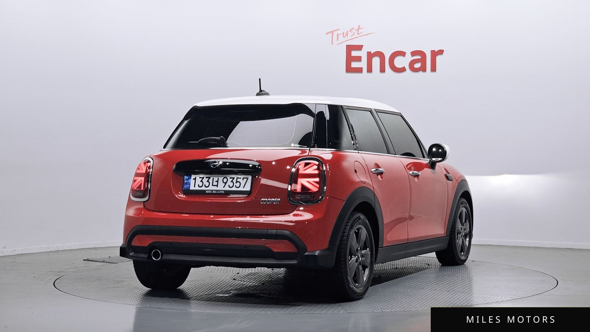 MINI Cooper 2023 — миниатюра 2