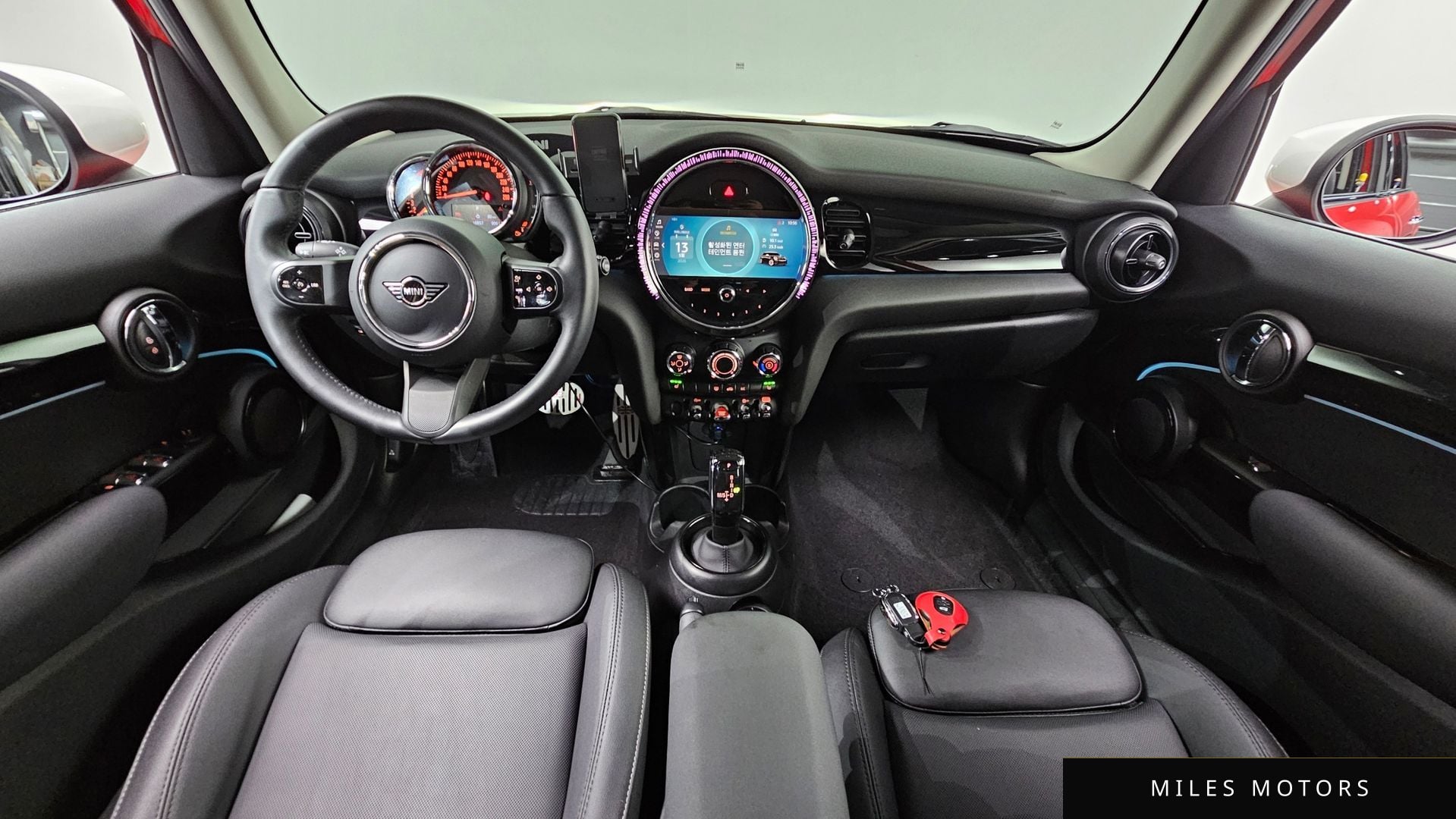 MINI Cooper 2023 — миниатюра 10