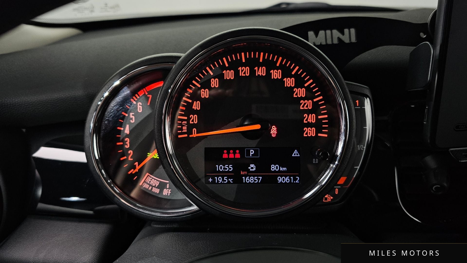 MINI Cooper 2023 — миниатюра 11