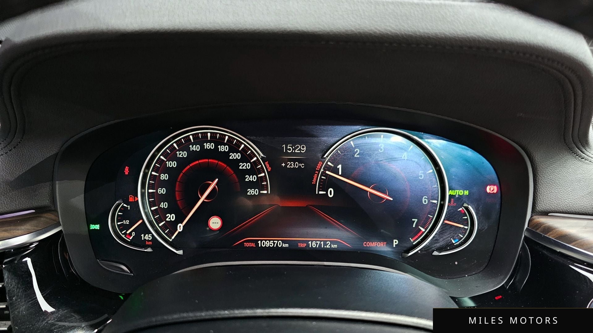 BMW 5 Series (G30) 2018 — миниатюра 11
