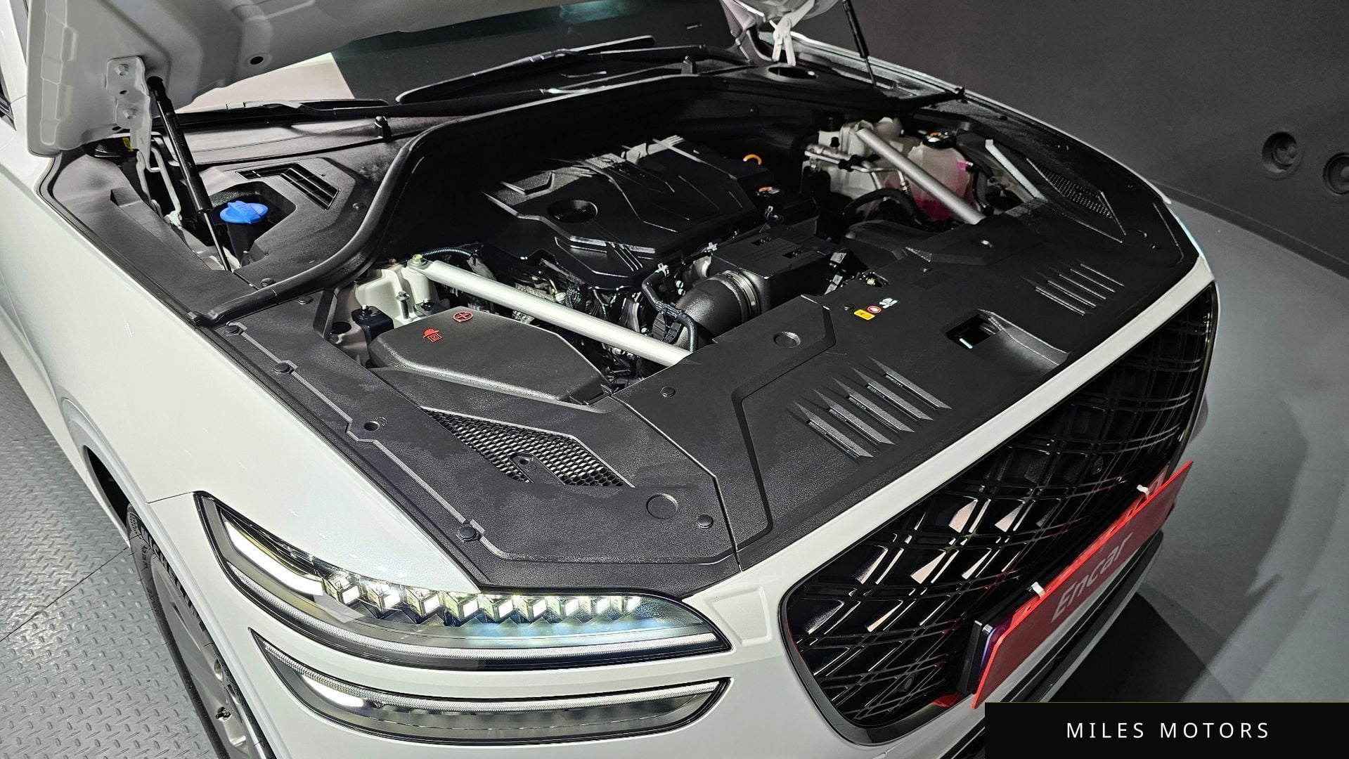 Genesis GV70 2025 — миниатюра 6
