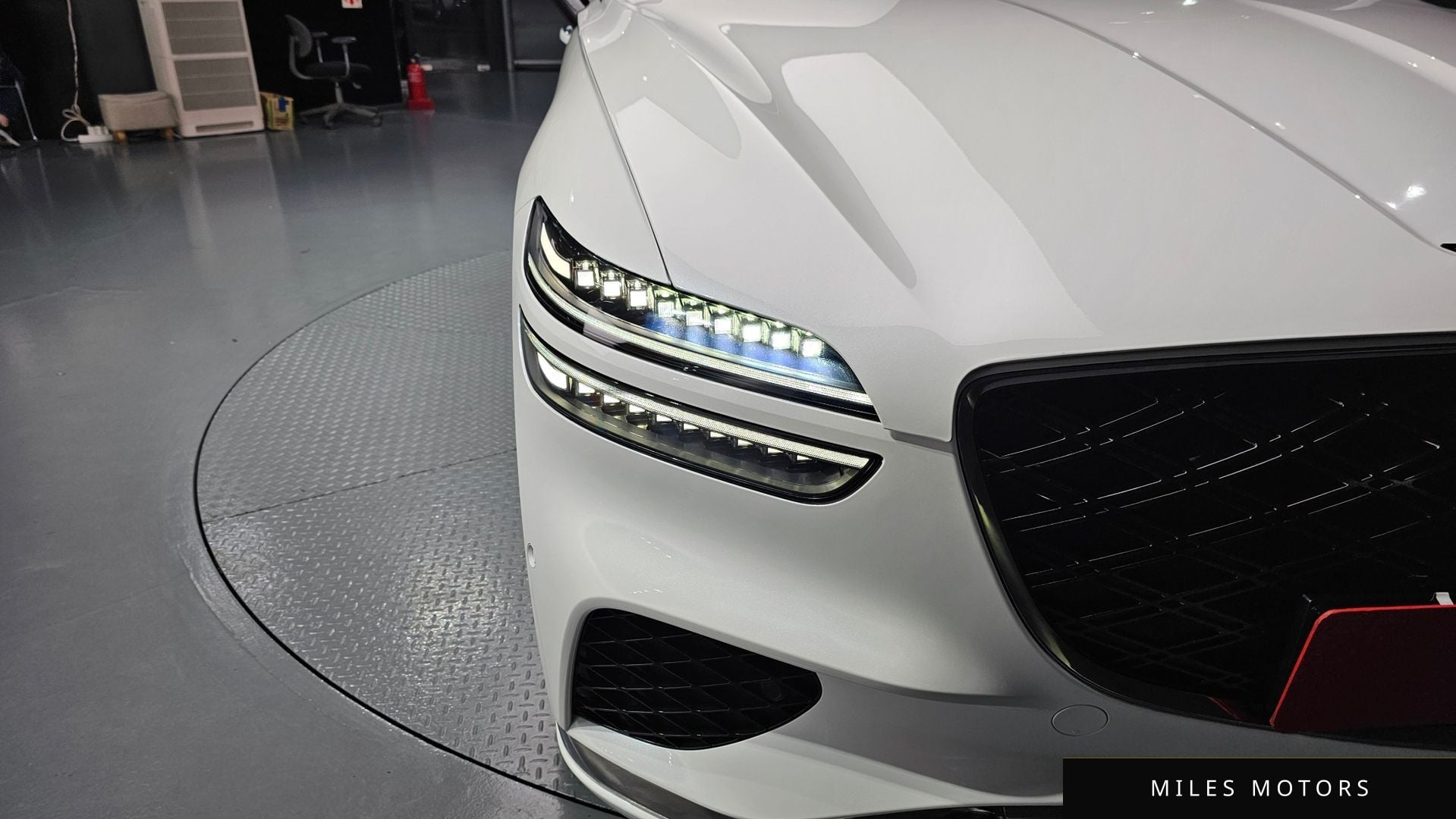 Genesis GV70 2025 — миниатюра 8