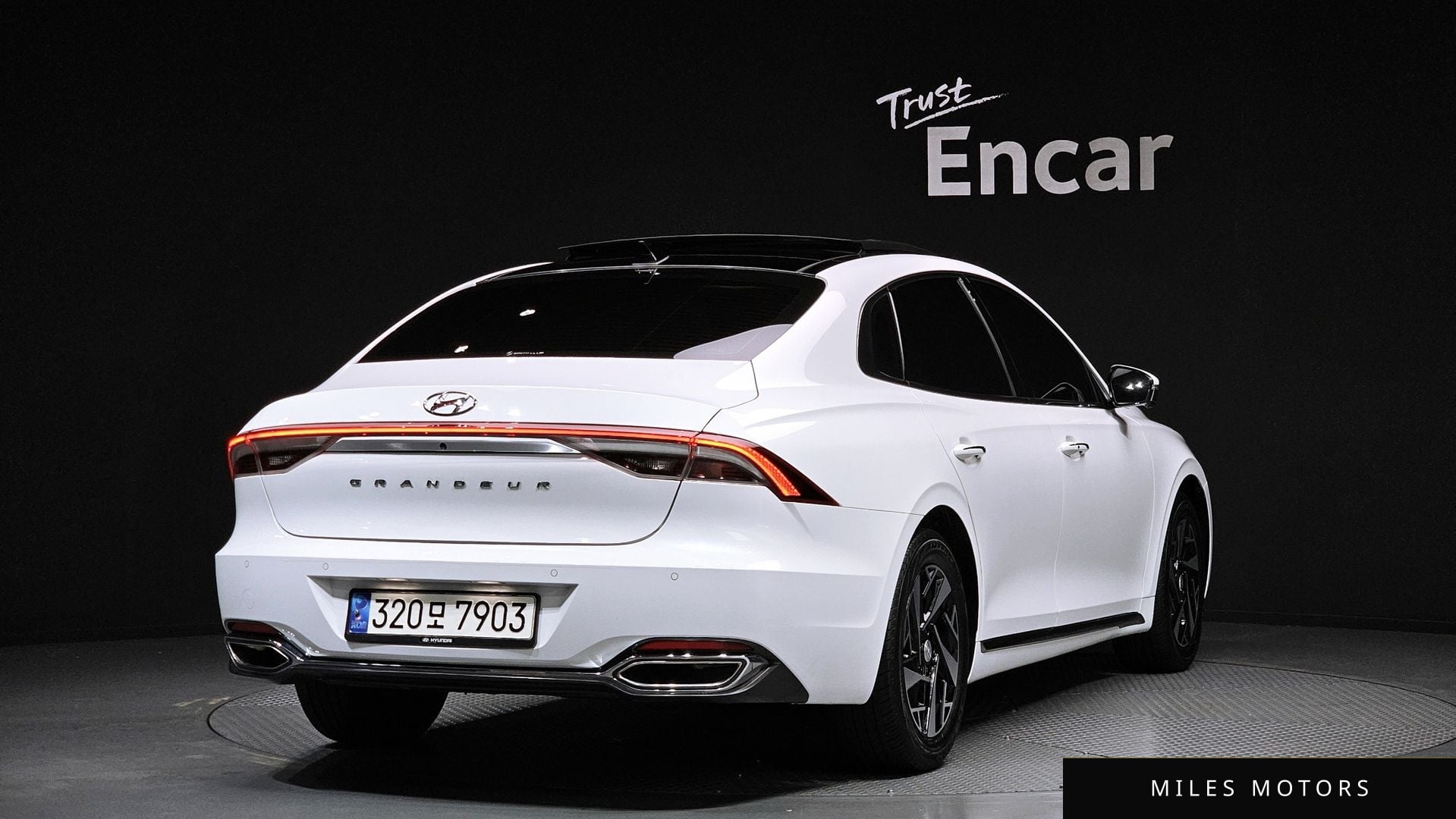 Hyundai Grandeur 2023 — миниатюра 2