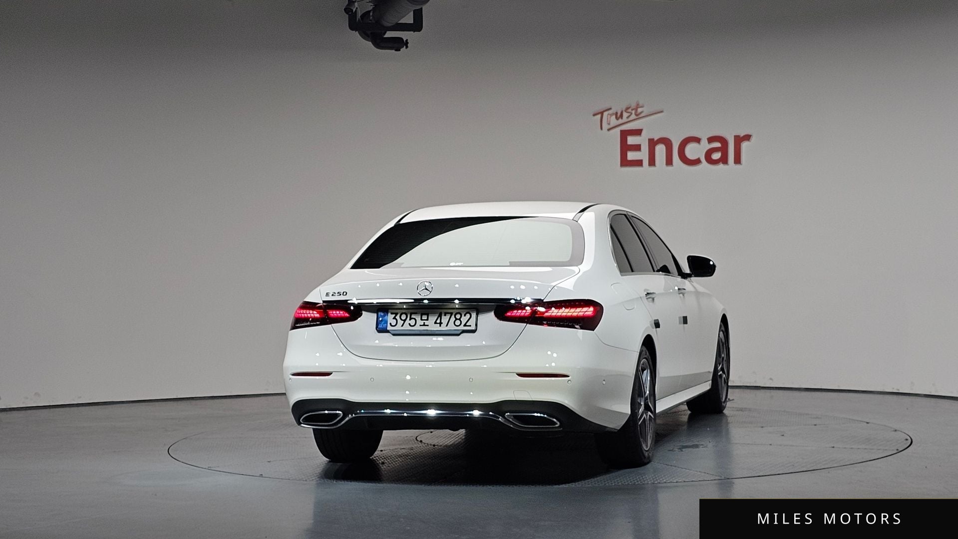 Mercedes-Benz E-Class W213 2023 — миниатюра 3