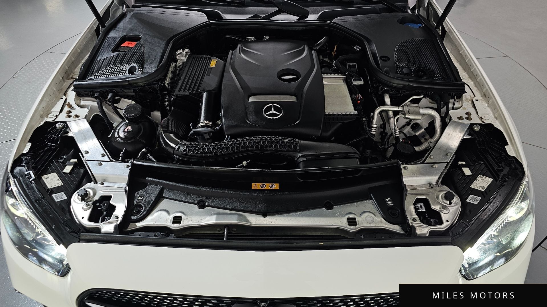 Mercedes-Benz E-Class W213 2023 — миниатюра 5