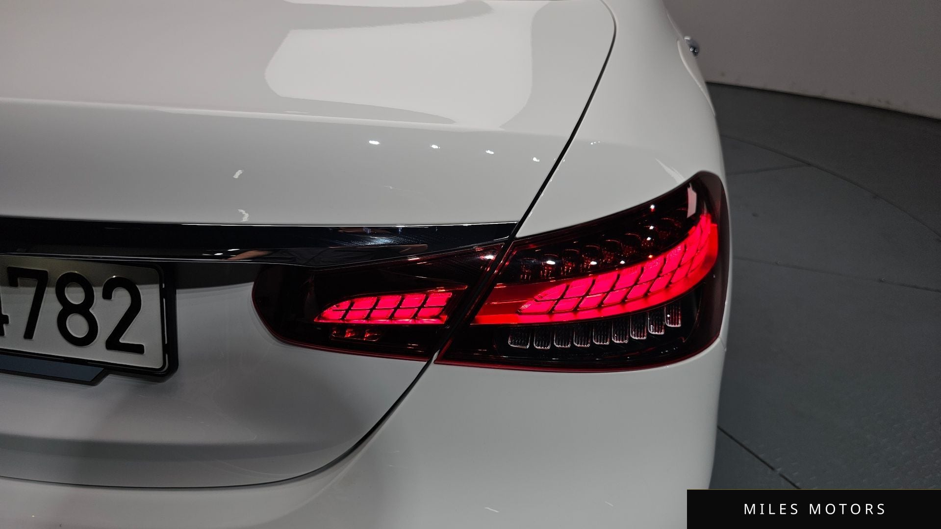 Mercedes-Benz E-Class W213 2023 — миниатюра 8