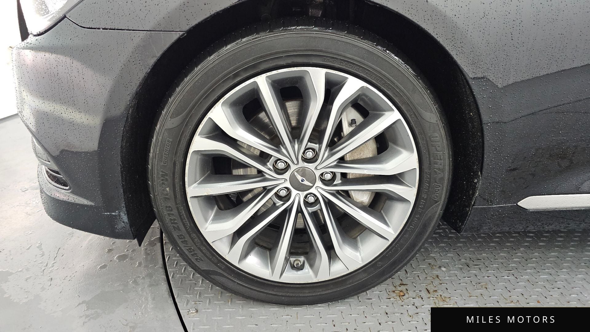 Hyundai Genesis 2016 — миниатюра 5