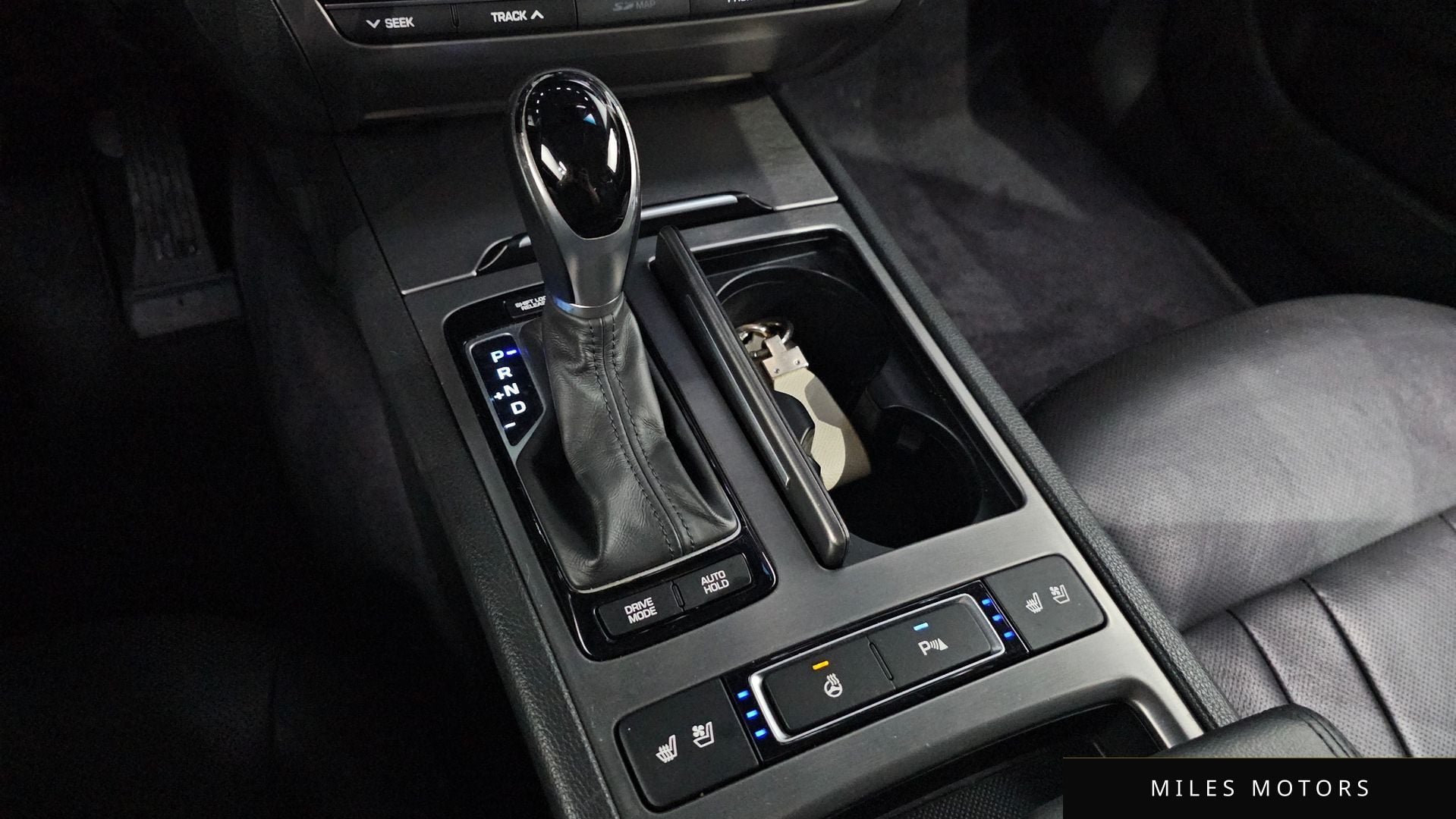 Hyundai Genesis 2016 — миниатюра 12