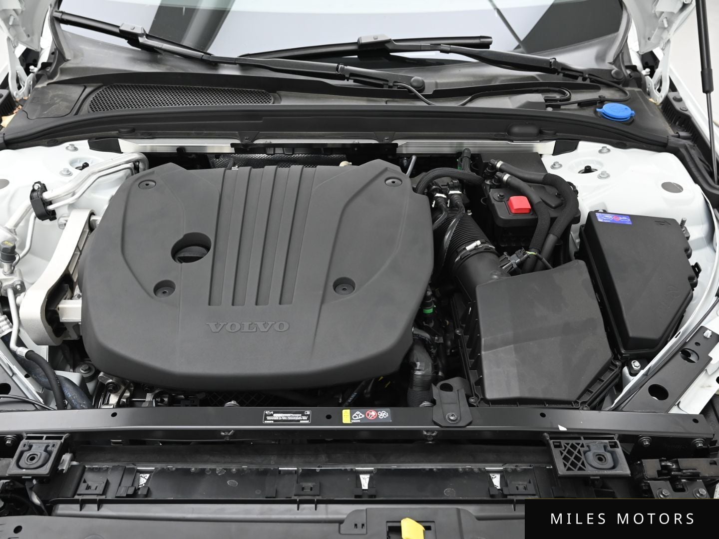 Volvo V60 2025 — миниатюра 6