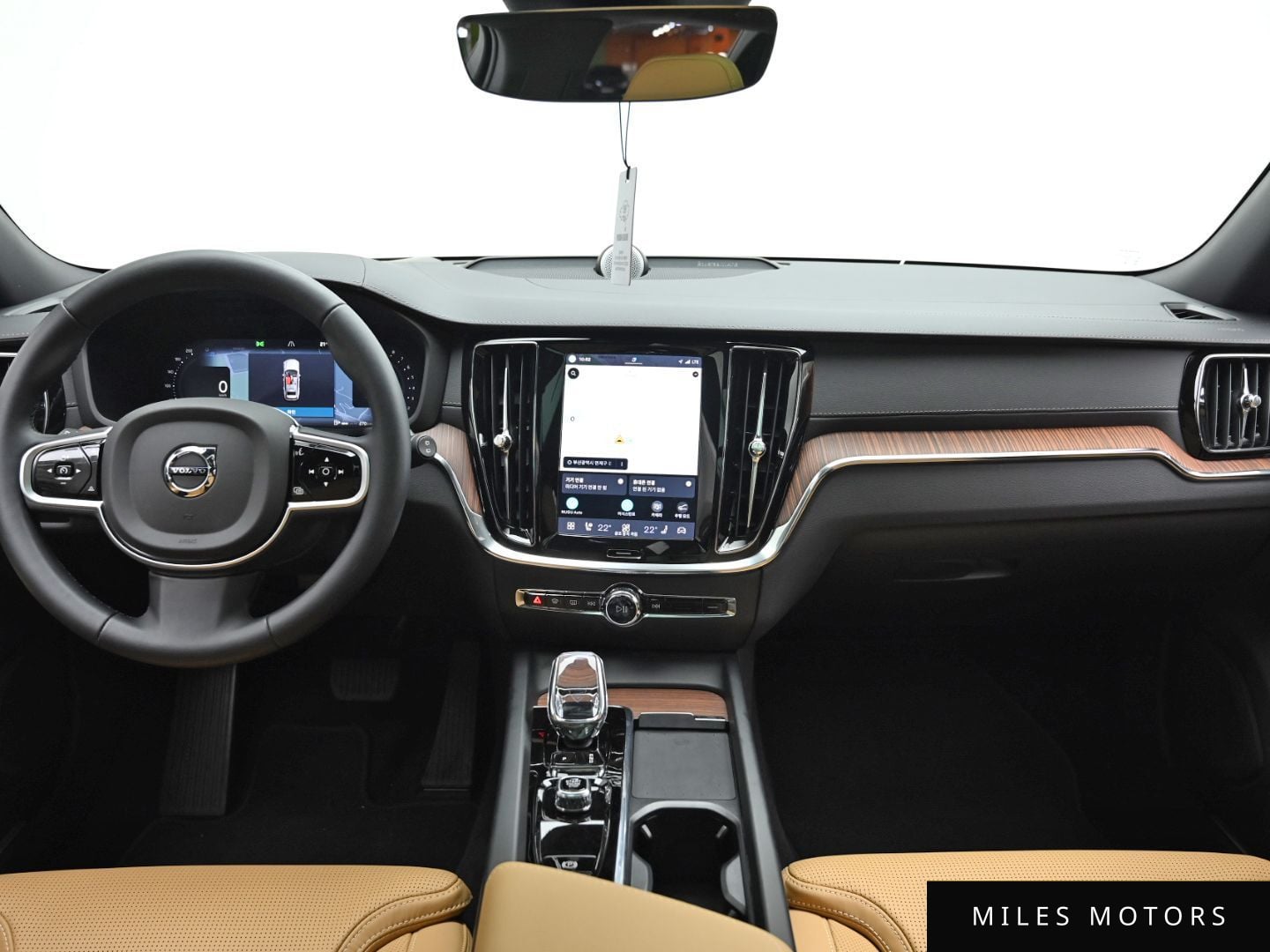 Volvo V60 2025 — миниатюра 7