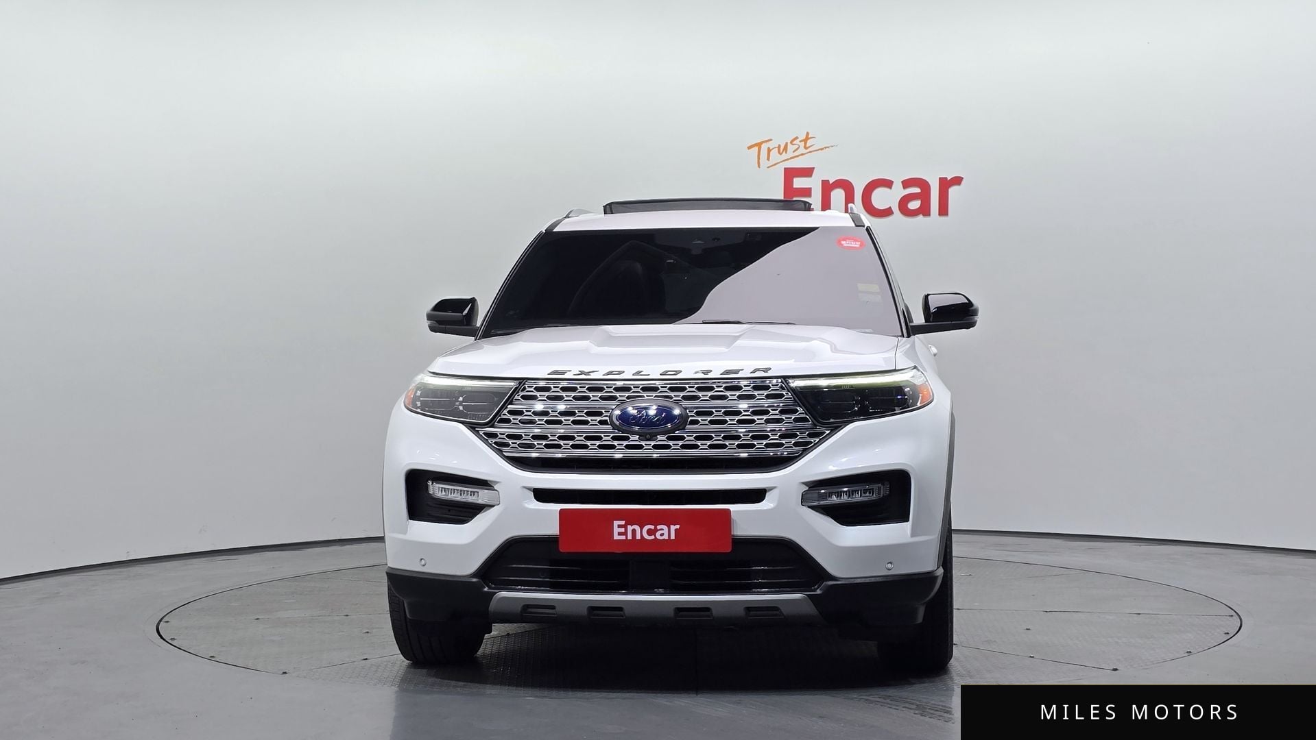 Ford Explorer 2020 — миниатюра 3