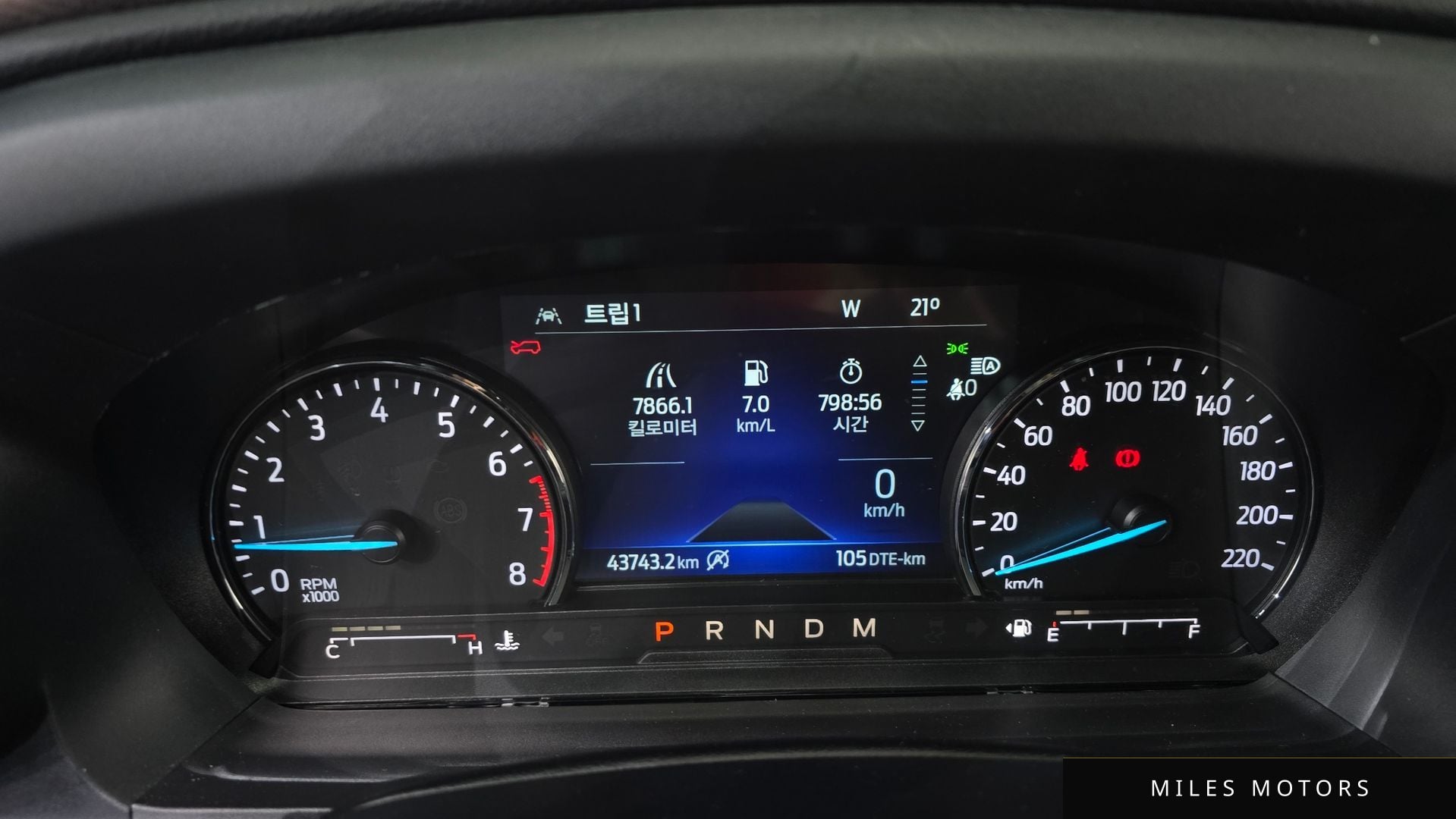 Ford Explorer 2020 — миниатюра 8
