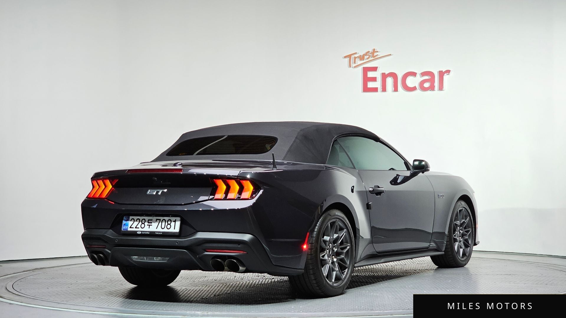 Ford Mustang 2024 — миниатюра 2
