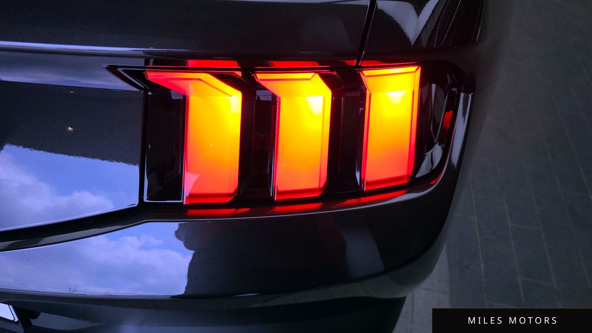 Ford Mustang 2024 — миниатюра 9