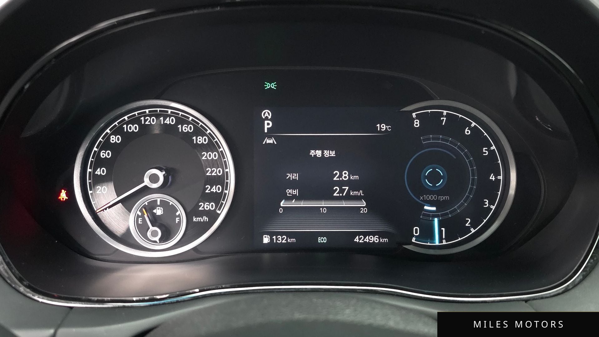 Genesis GV70 2022 — миниатюра 11