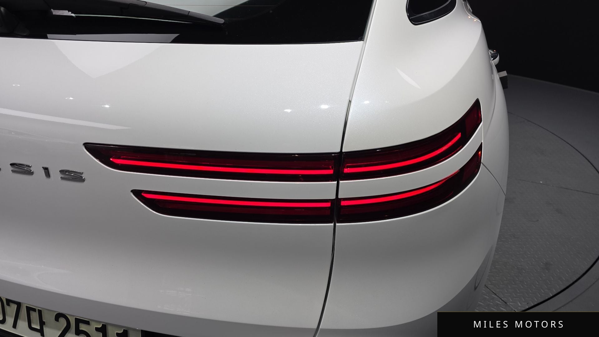 Genesis GV70 2022 — миниатюра 9