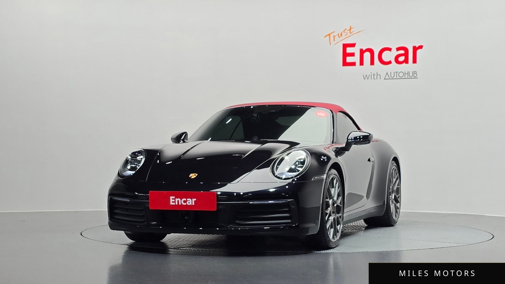 Porsche 911 (992) 2024 — миниатюра 3