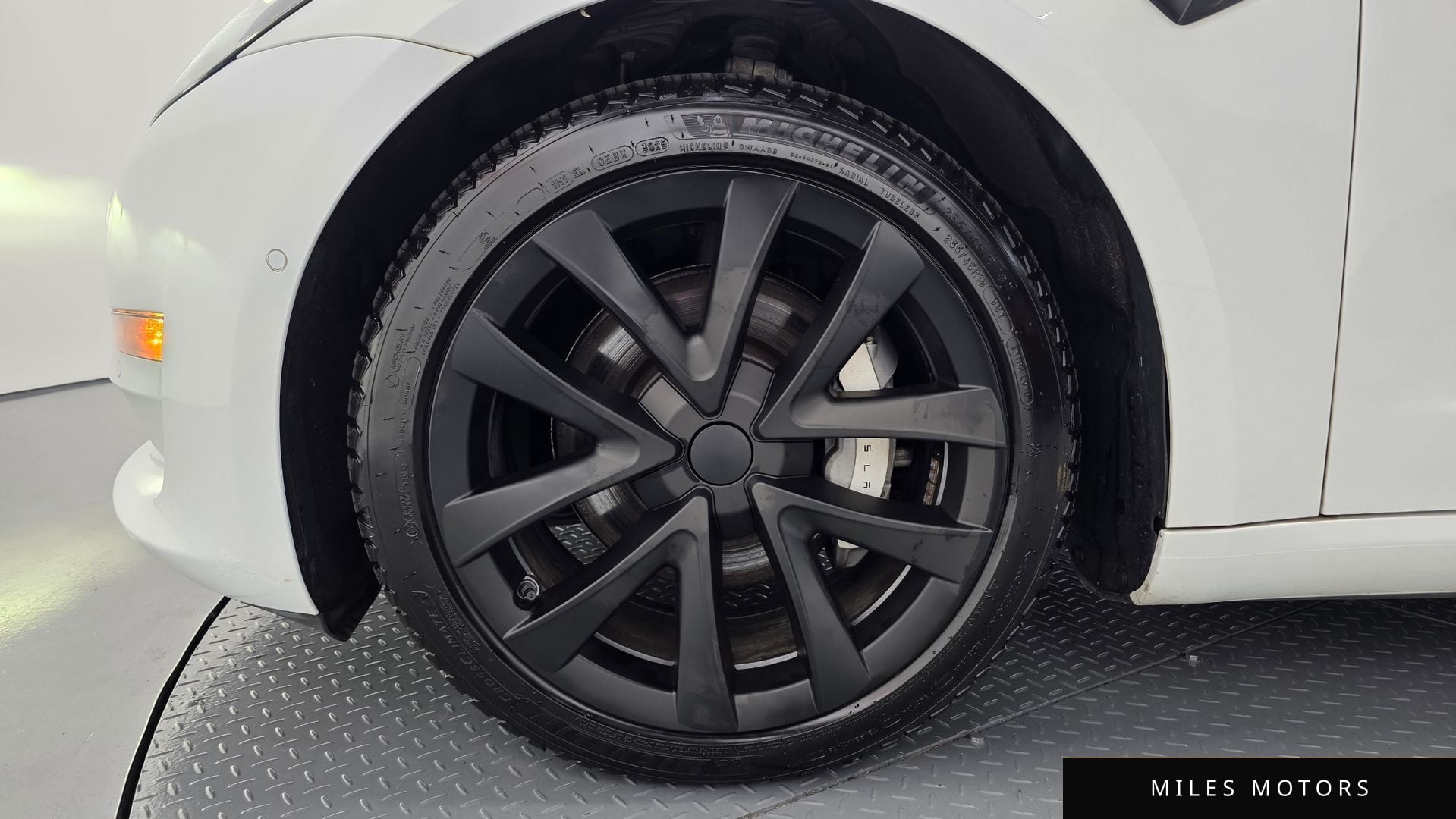 Tesla Model 3 2021 — миниатюра 5