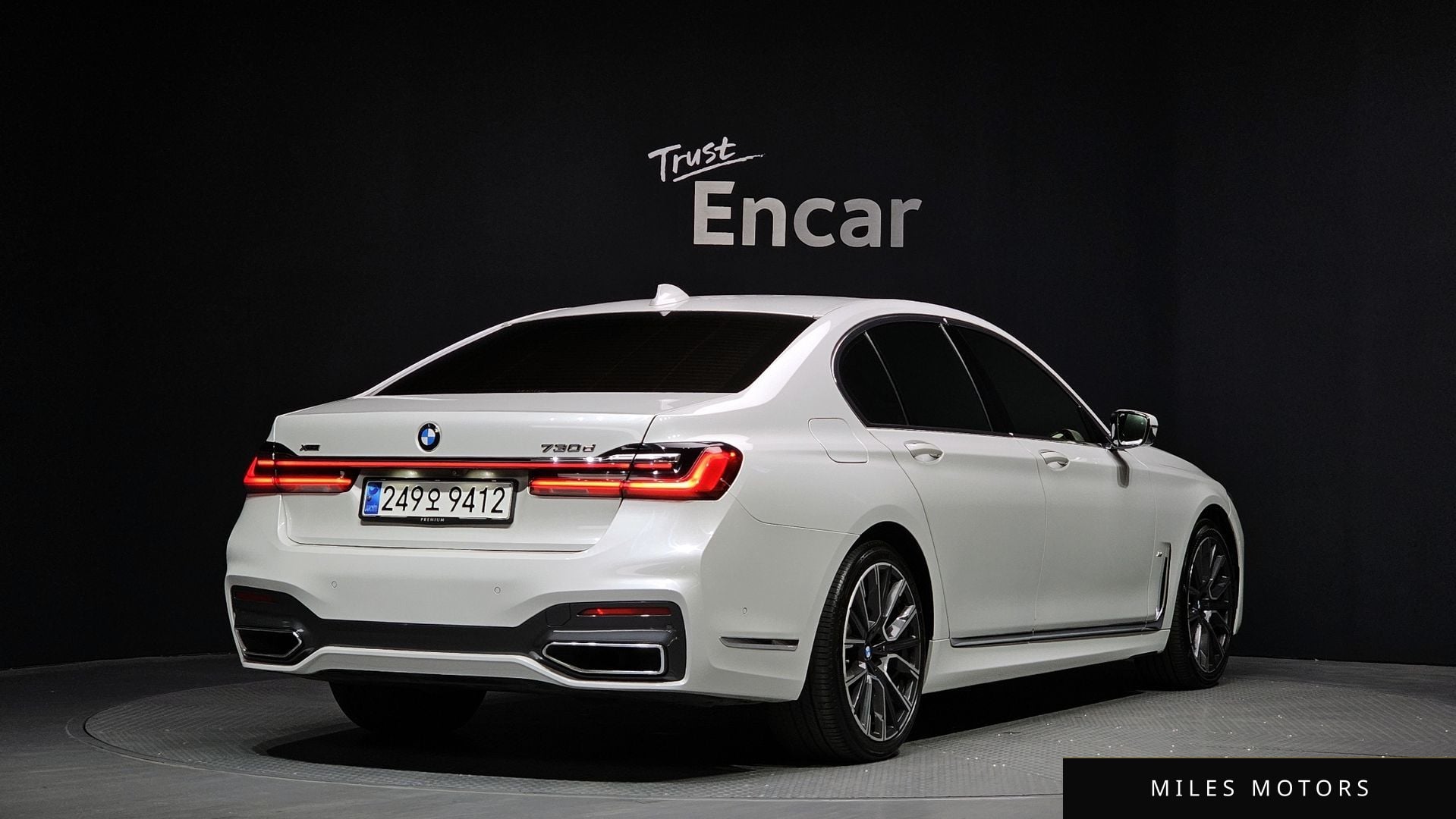 BMW 7 Series (G11) 2020 — миниатюра 2