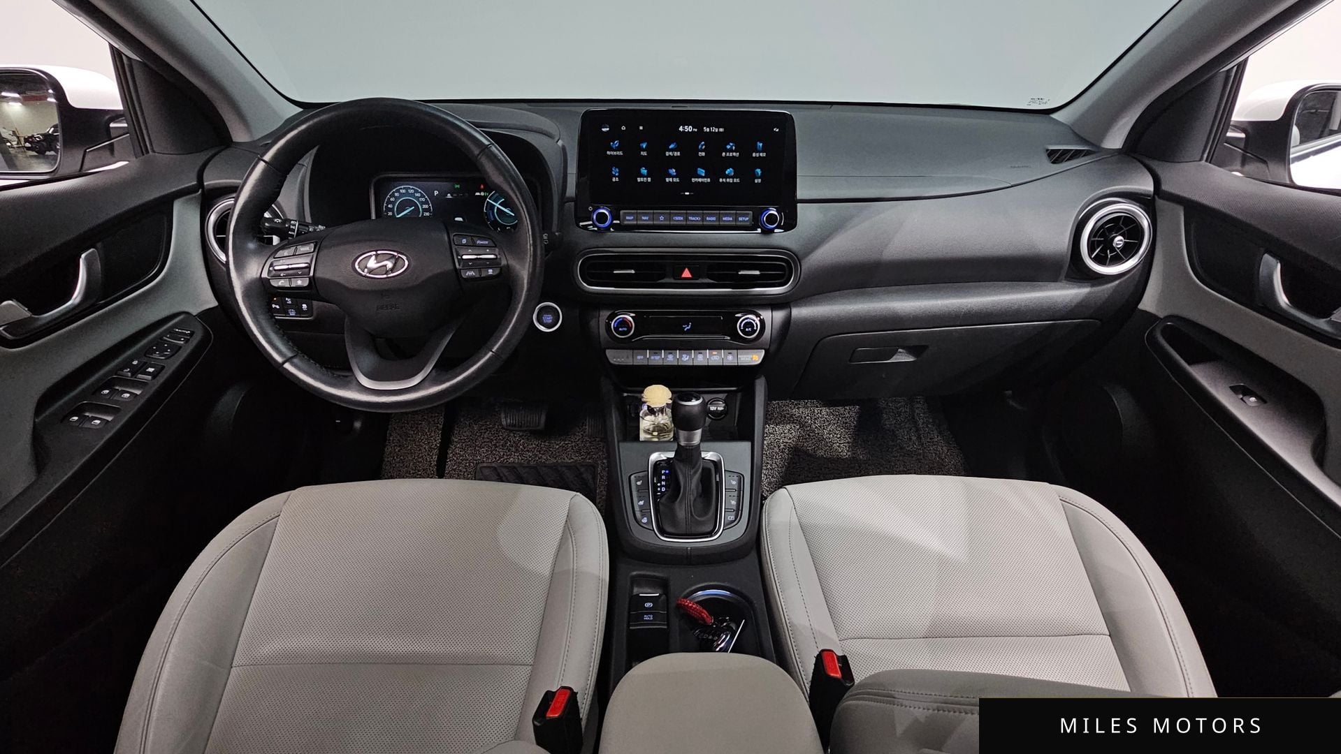 Hyundai Kona 2021 — миниатюра 9