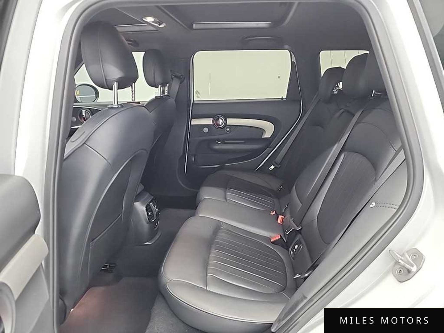 MINI Clubman 2023 — миниатюра 12