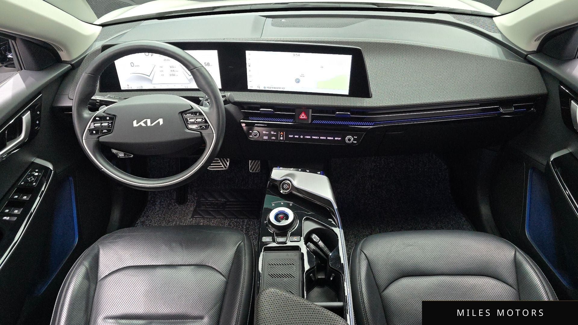 Kia EV6 2022 — миниатюра 10