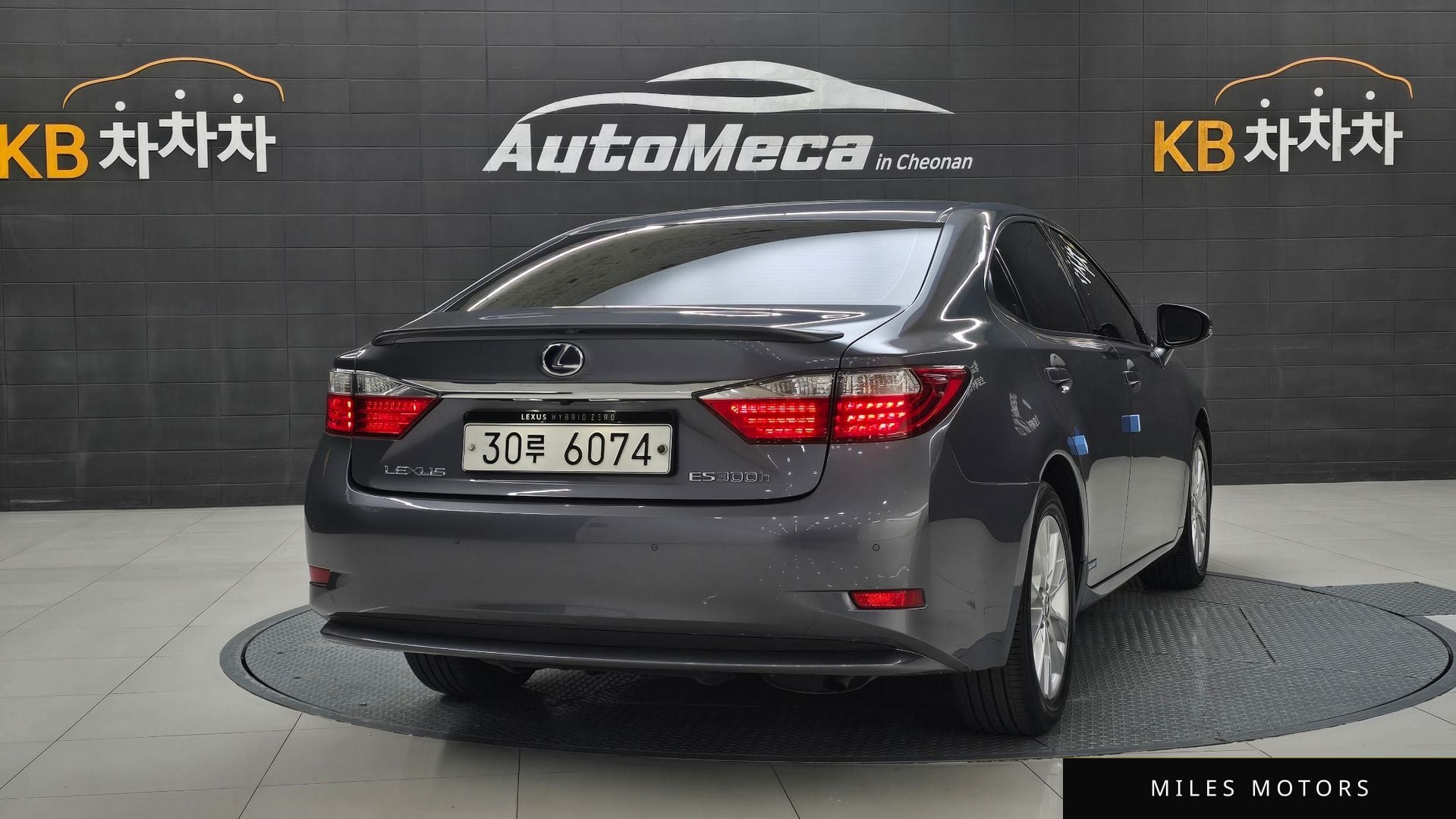 Лексус ES300h 2013 — миниатюра 2