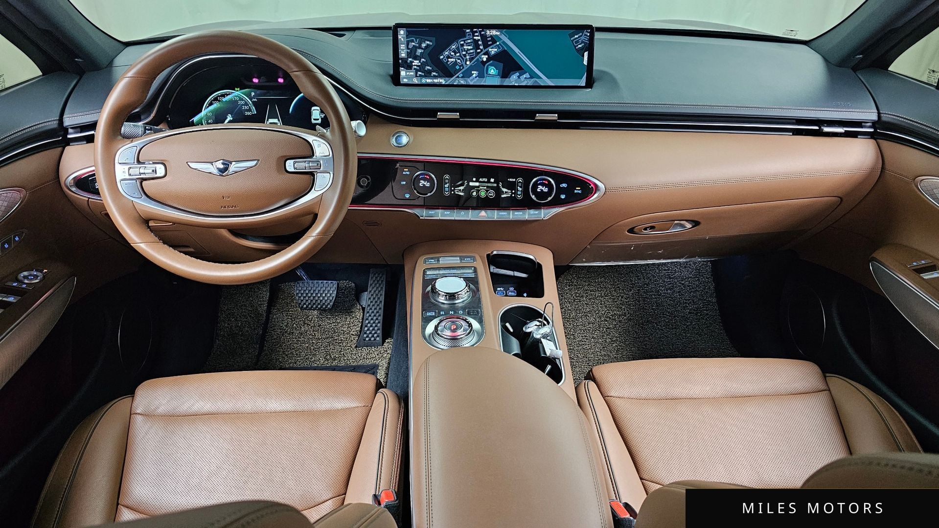 Genesis GV70 2023 — миниатюра 10