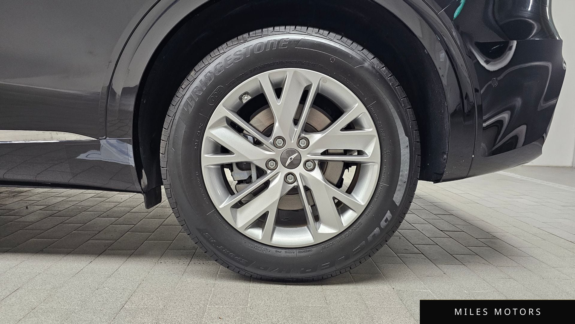 Genesis GV70 2023 — миниатюра 7