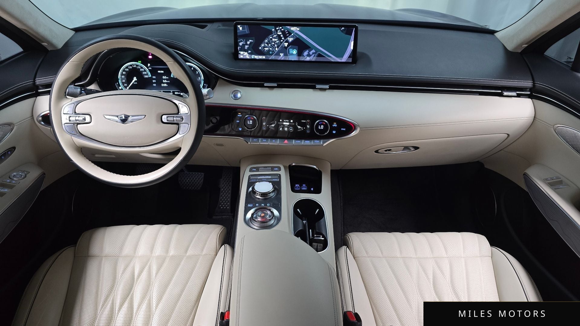 Genesis GV70 2023 — миниатюра 10