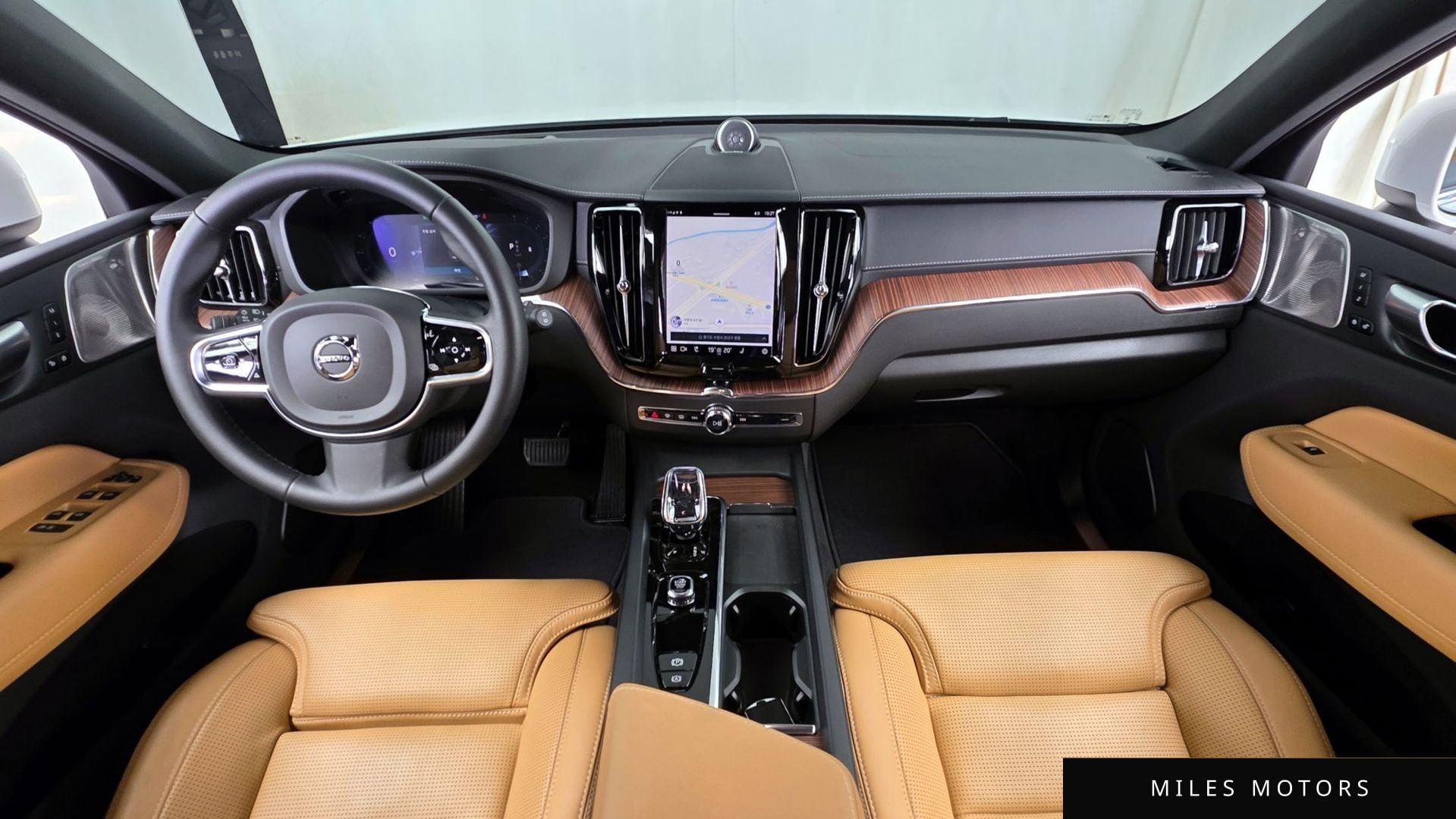 Volvo XC60 2024 — миниатюра 7