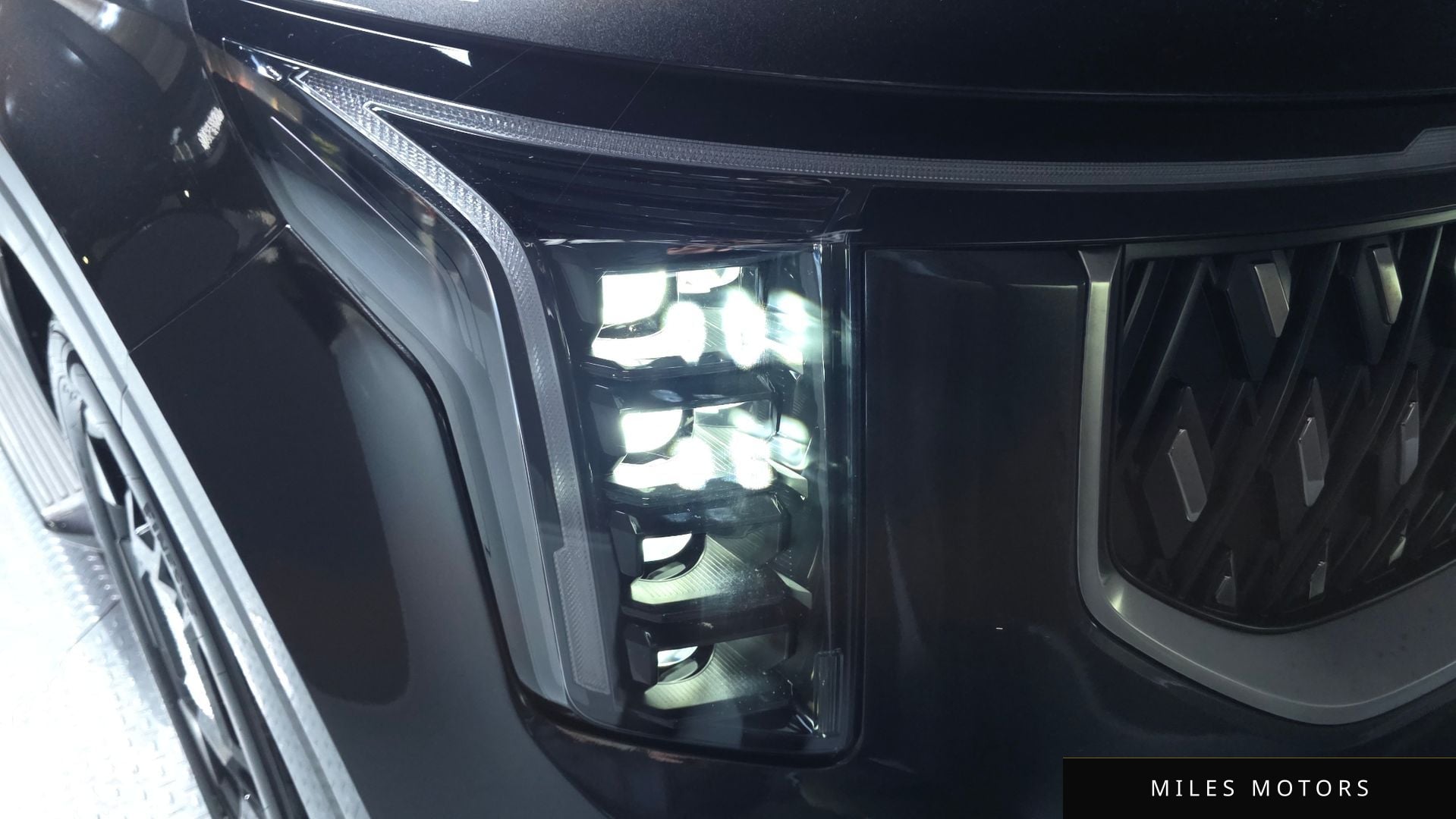 Kia Canival 2025 — миниатюра 8