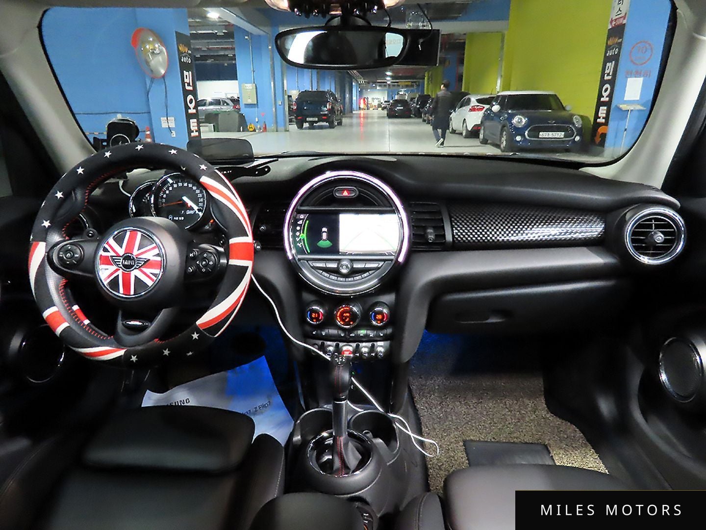 MINI Cooper S 2019 — миниатюра 7