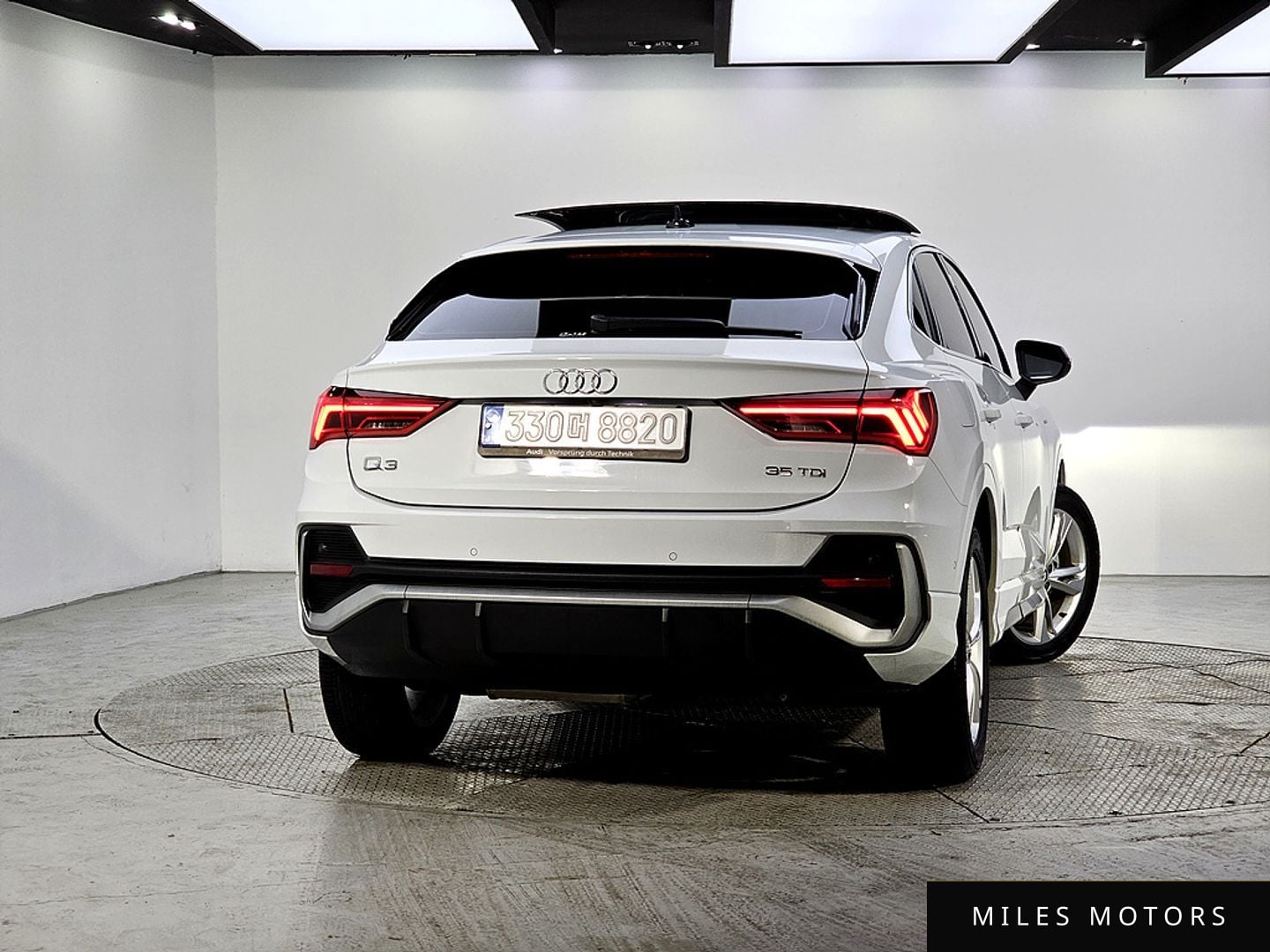 Audi Q3 (F3) 2022 — миниатюра 3