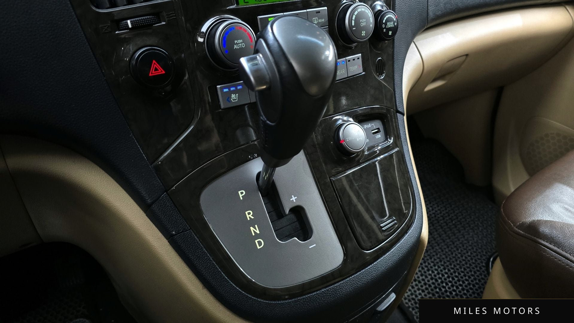 Hyundai Starex 2015 — миниатюра 9
