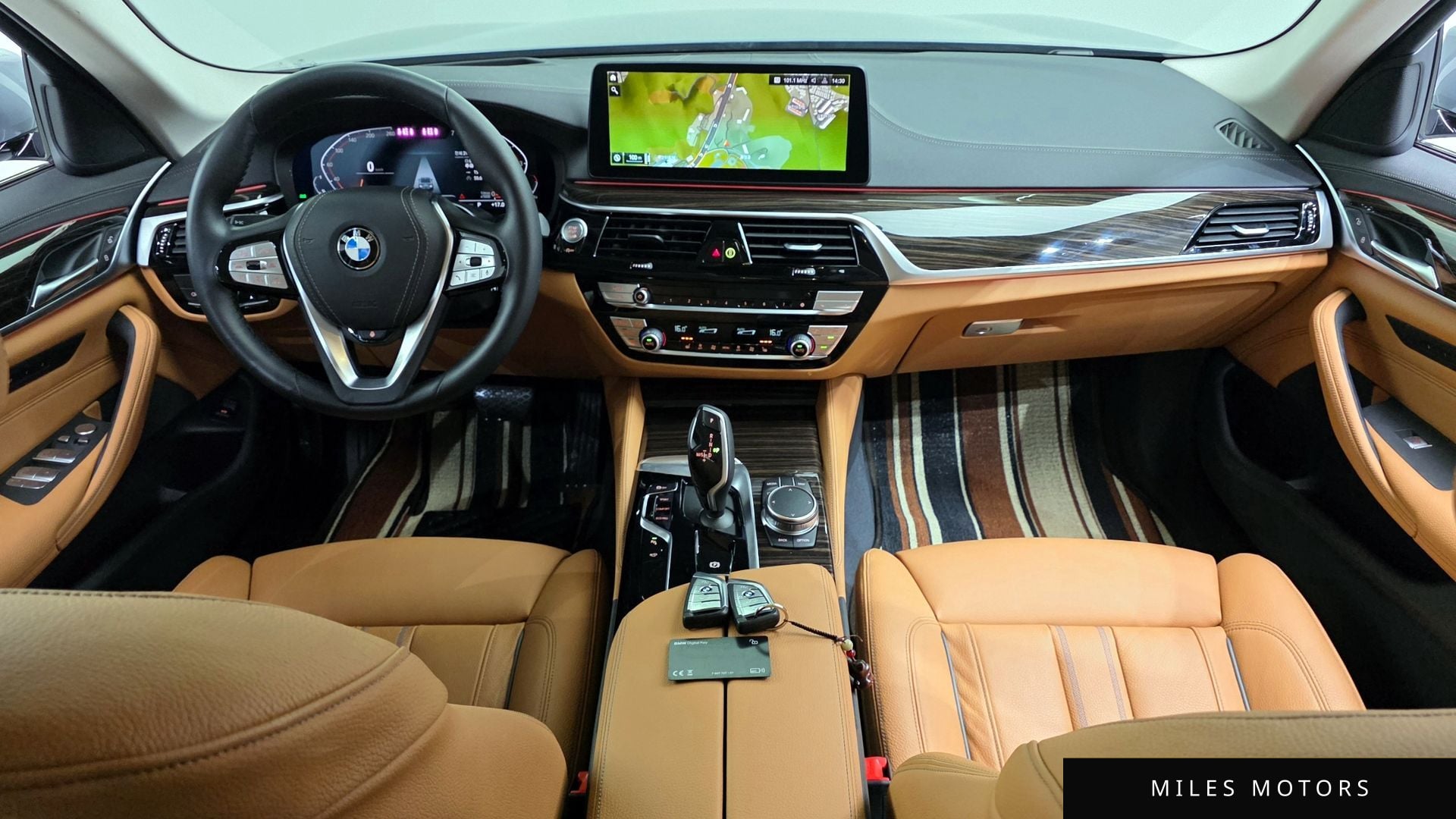 BMW 5 Series (G30) 2023 — миниатюра 10