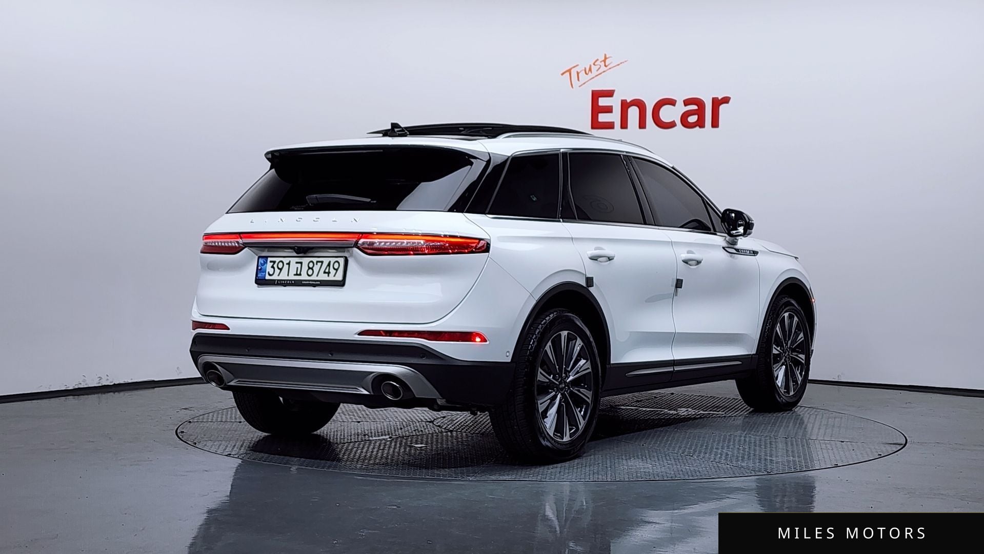 Lincoln Corsair 2021 — миниатюра 2