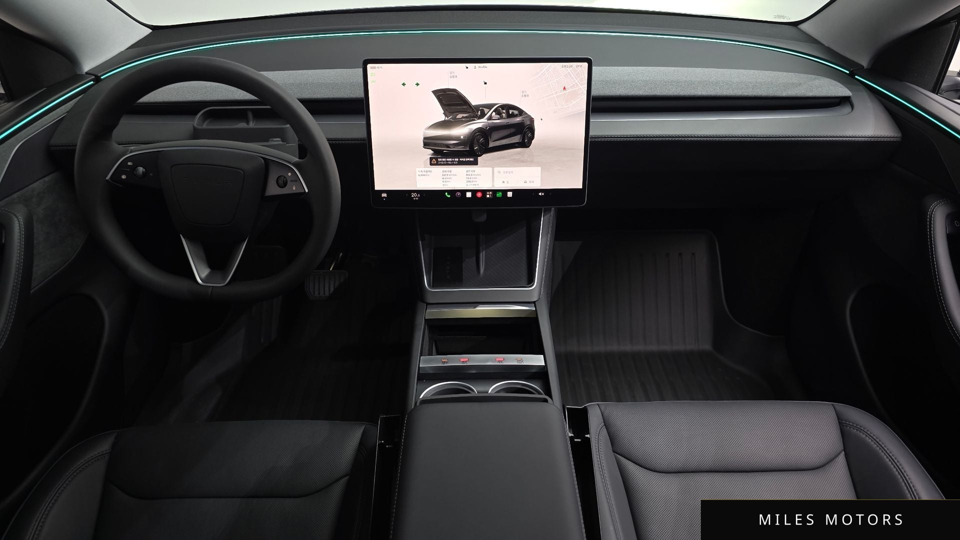 Tesla Model Y 2025 — миниатюра 9