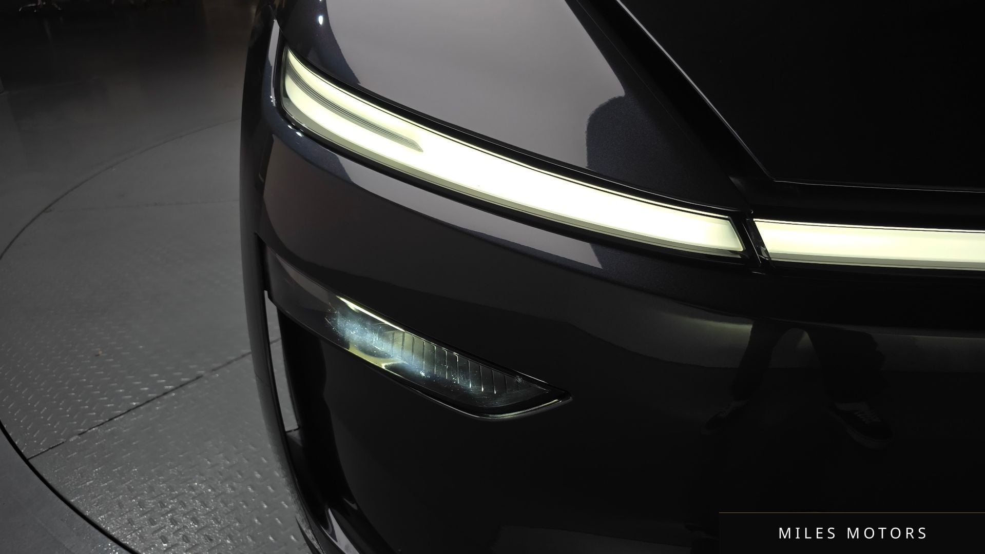 Tesla Model Y 2025 — миниатюра 7