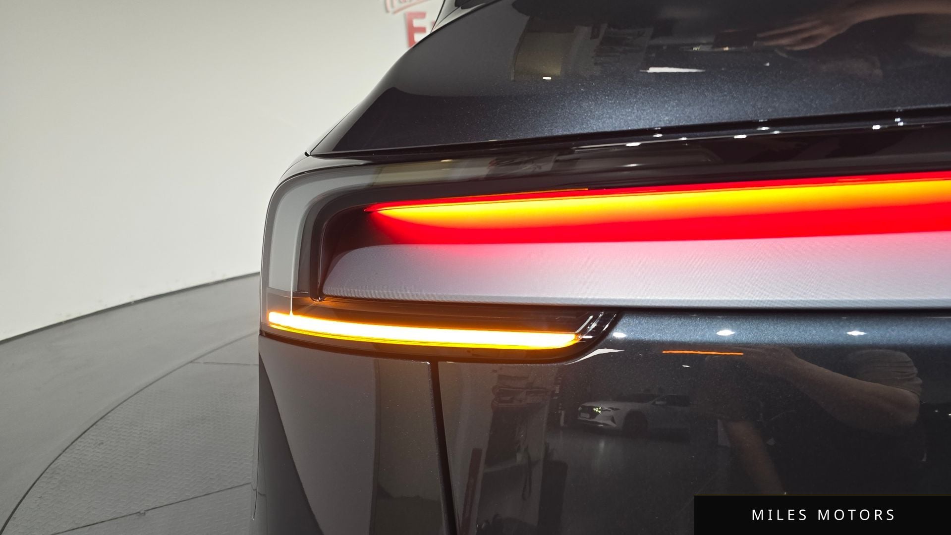 Tesla Model Y 2025 — миниатюра 8