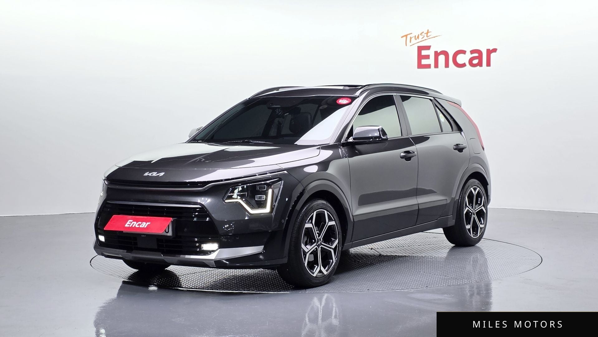 Kia Niro 2022 — фото 1 из 12