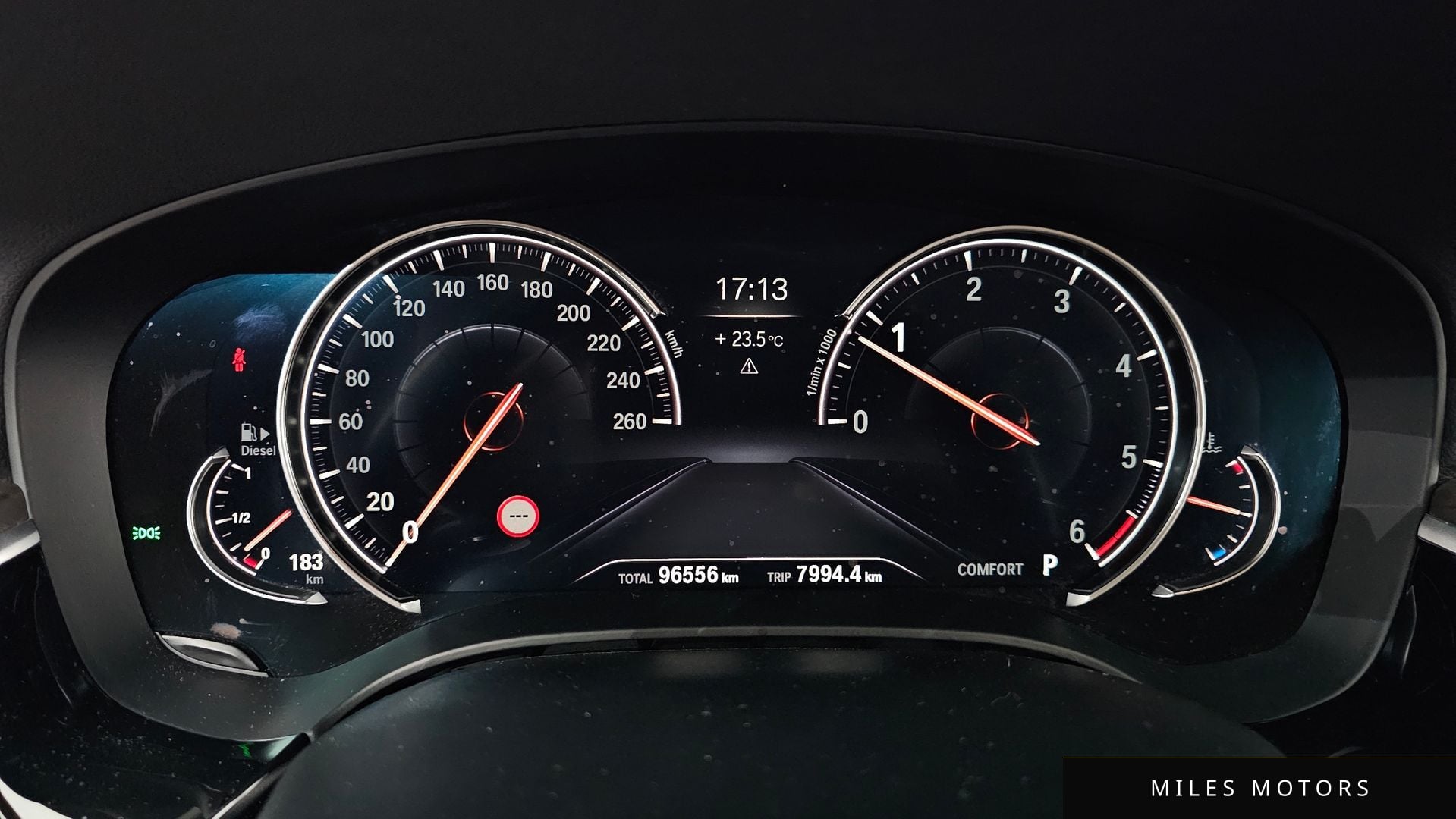 BMW 5 Series (G30) 2018 — миниатюра 10