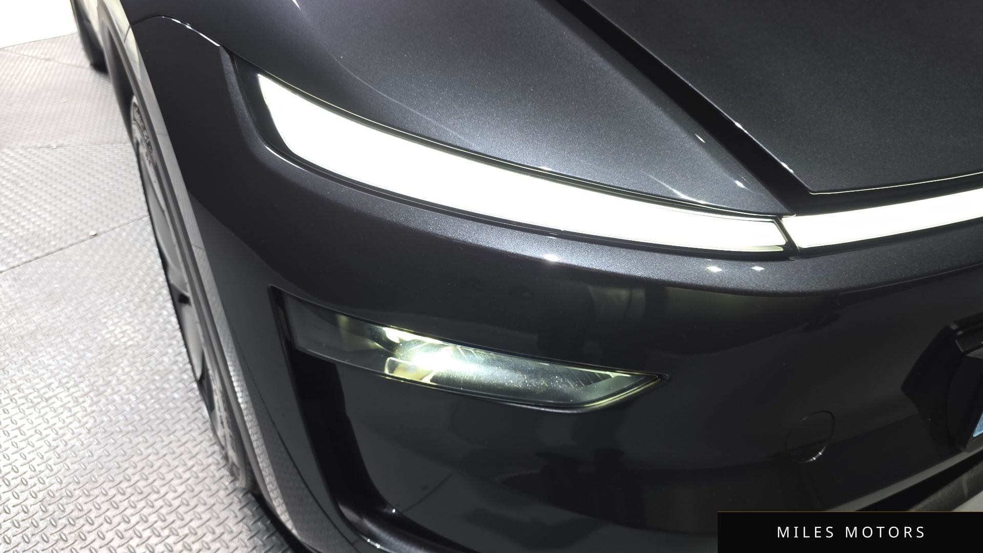 Tesla Model Y 2025 — миниатюра 8