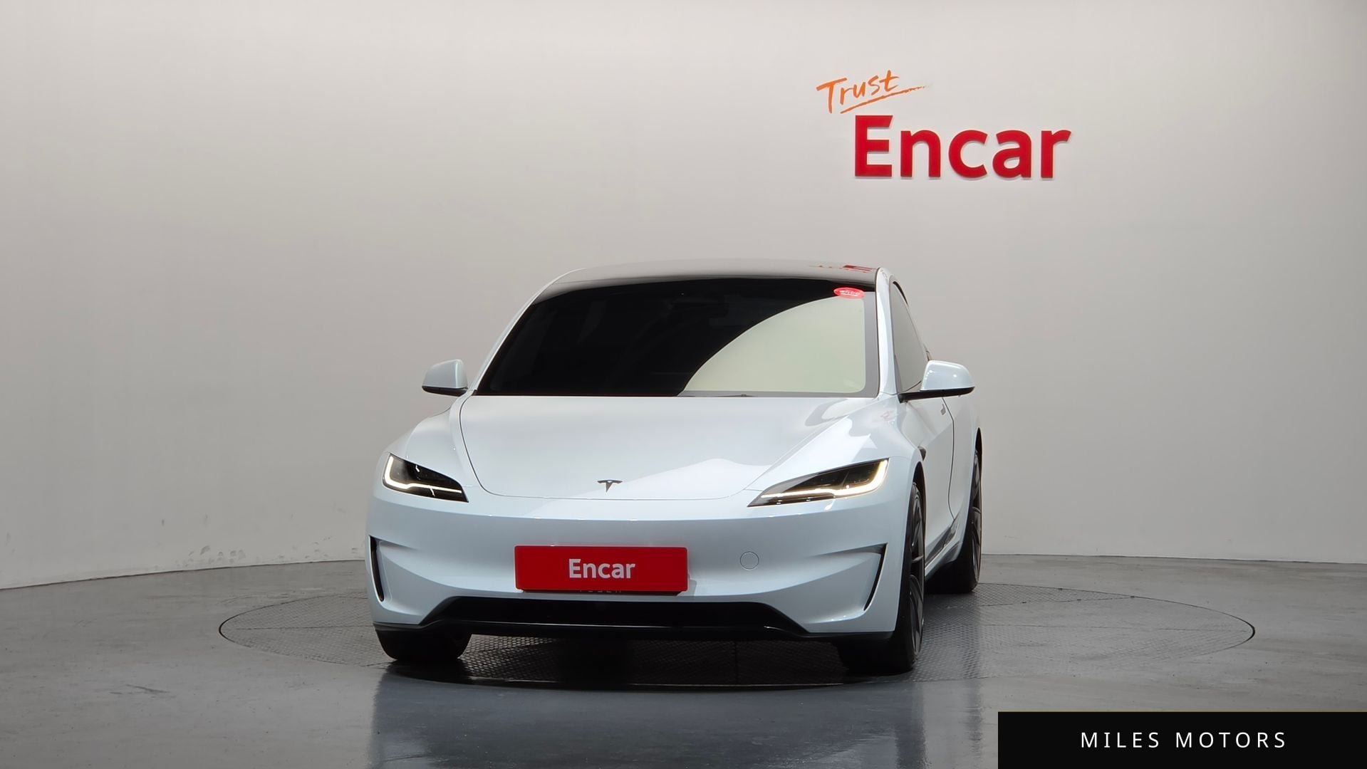 Tesla Model 3 2026 — миниатюра 3