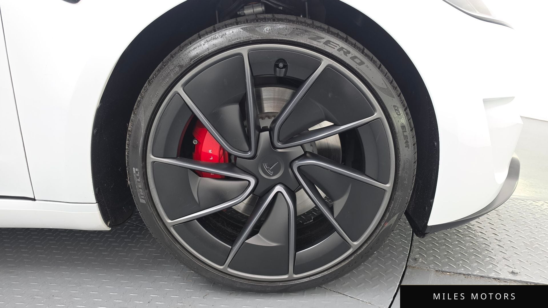 Tesla Model 3 2026 — миниатюра 7