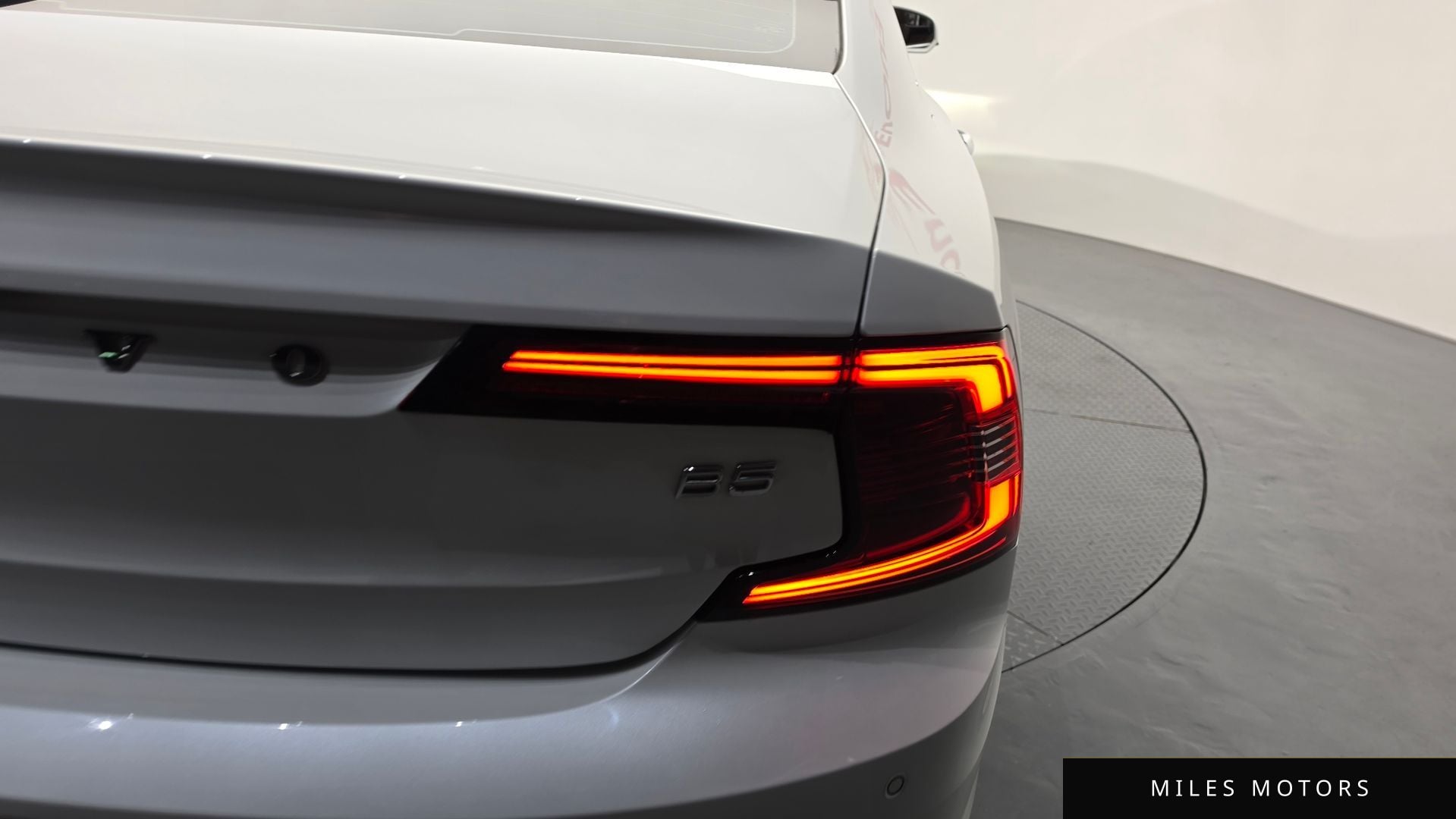 Volvo S90 2023 — миниатюра 9