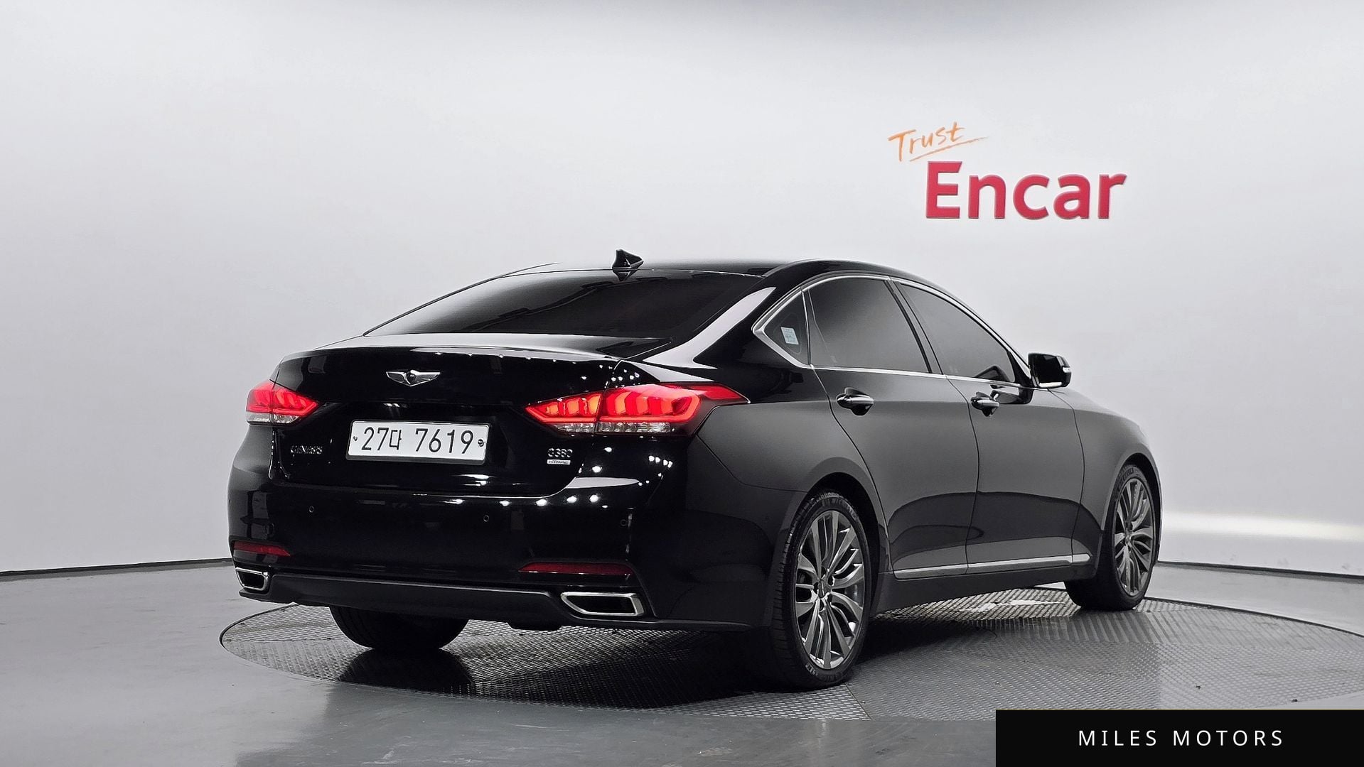 Hyundai Genesis 2015 — миниатюра 2