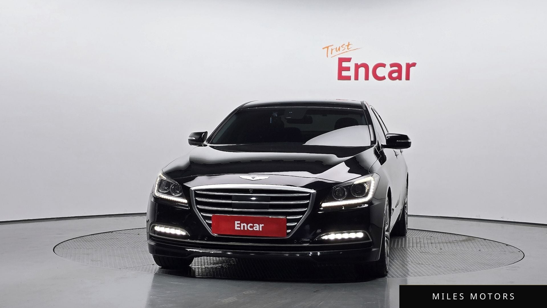 Hyundai Genesis 2015 — миниатюра 3