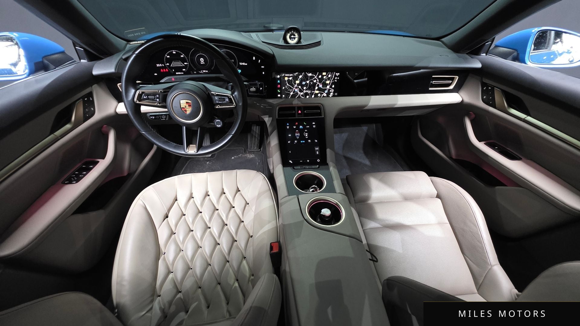 Porsche Taycan 2023 — миниатюра 7