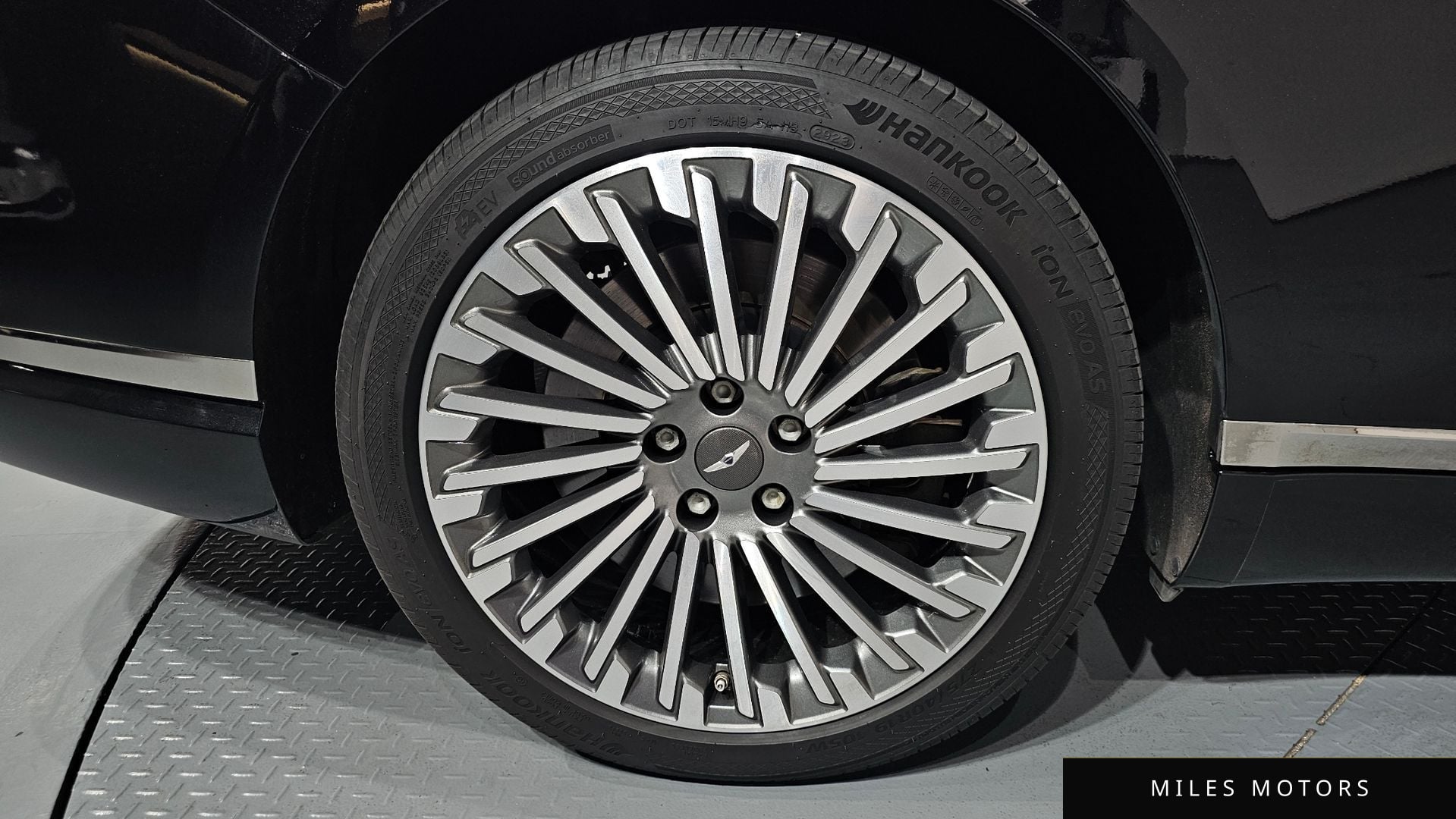 Genesis G80 2022 — миниатюра 6